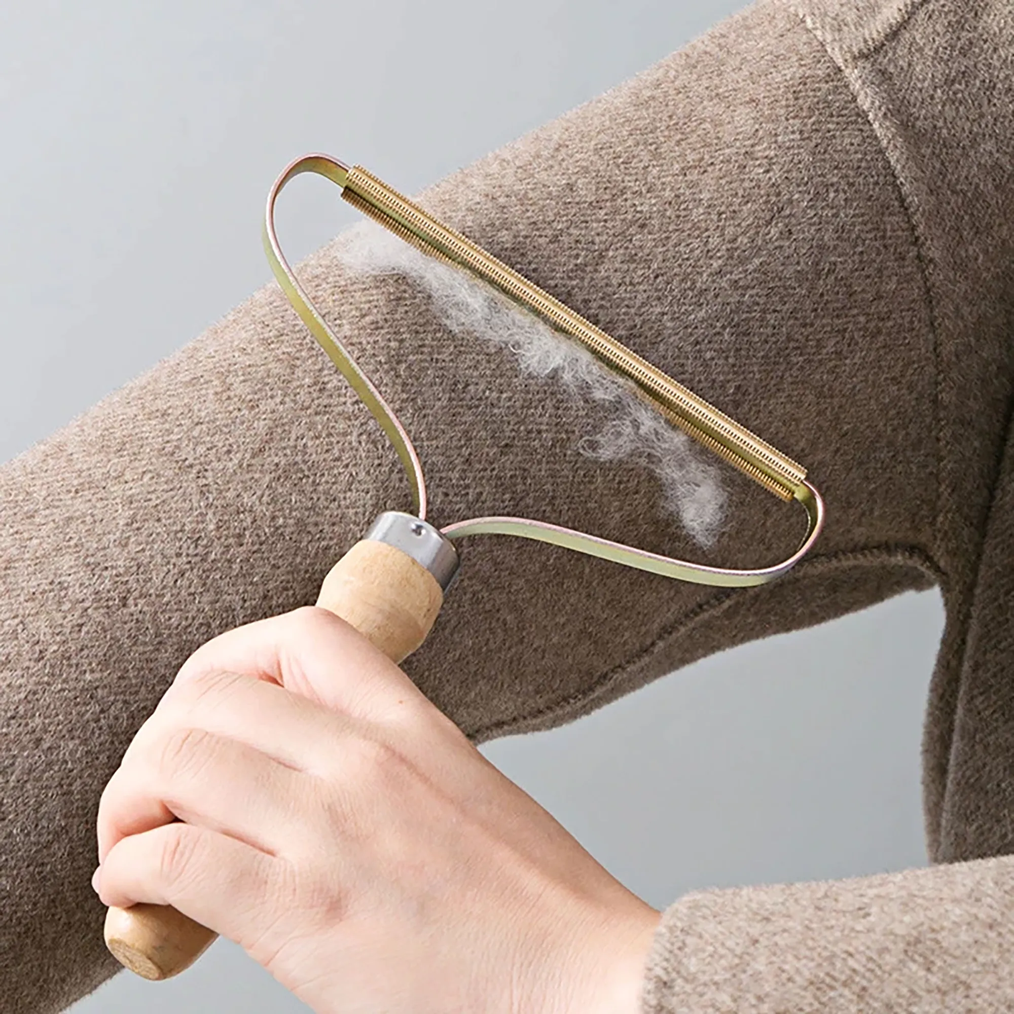 Incredible Portable Fuzz Fighter, Pet Hair & Lint Remover