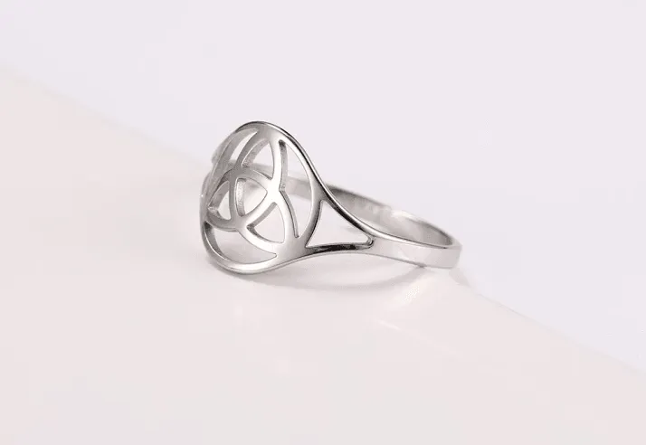 Trinity Knot Triquetra High Shine Stainless Steel Celtic Knot Ring