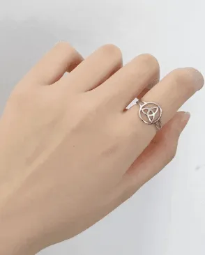 Trinity Knot Triquetra High Shine Stainless Steel Celtic Knot Ring