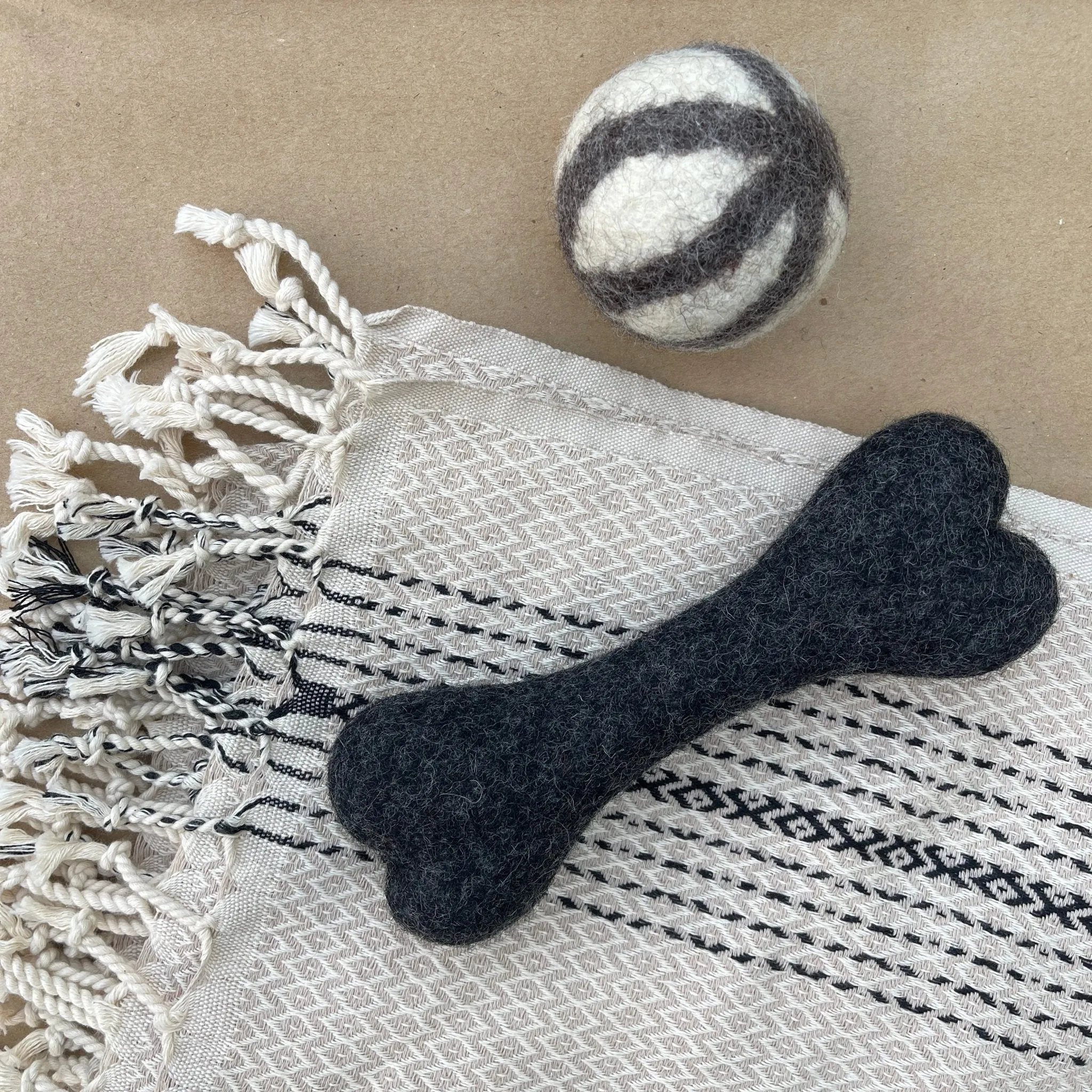 Turkish Throw   Wool Dog Toy Bundle
